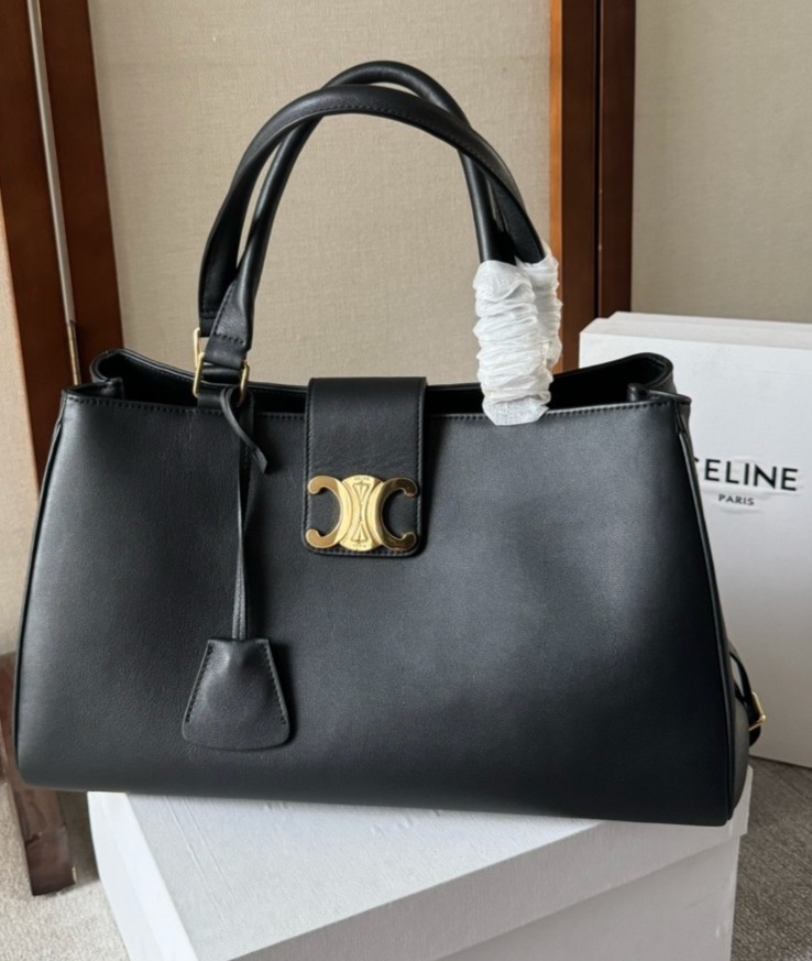 CELINE 16 Small